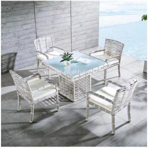 Rattan Dining Table Set Garden Table Set with 4 Chairs